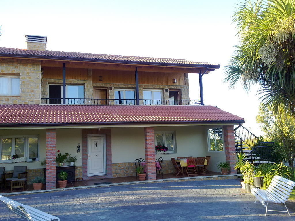Casa Los Abetos Кинтуэлес Экстерьер фото